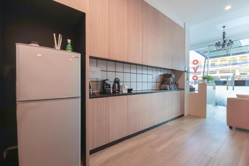 Oyo 1162 Chalong Home Place מראה חיצוני תמונה