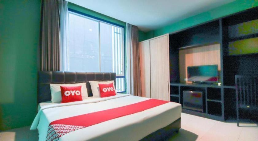 Oyo 1162 Chalong Home Place מראה חיצוני תמונה